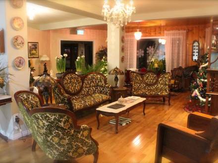 Honeycomb Bed & Breakfast