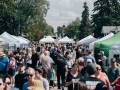 Allée des artisans au festival du maïs et de la pomme de Morden