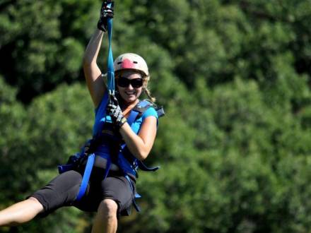 Aventures Ziplines Hy-Wire