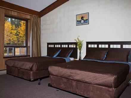 Sasagiu Rapids Lodge