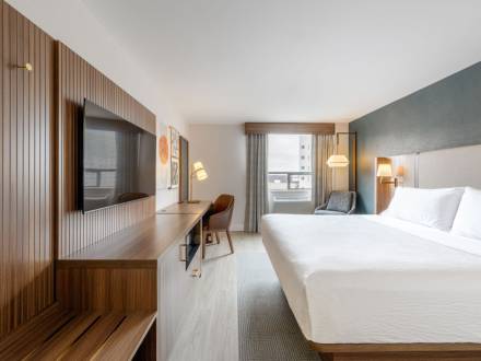 Chambres d'hôtel modernes récemment rénovées dans le centre-ville de Winnipeg