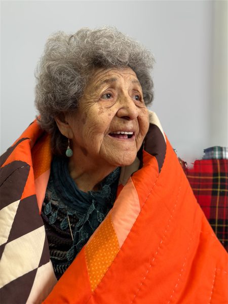 Le musée des pensionnats présente l'exposition poignante de Marina Elder, qui rend hommage aux voix et aux expériences des survivants.